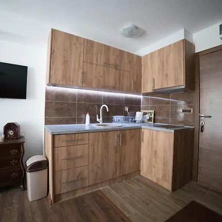 Drugarska Prica-lana 4*