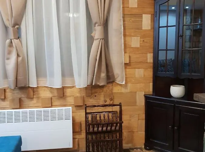 Drugarska Prica-lana Guest house 4*