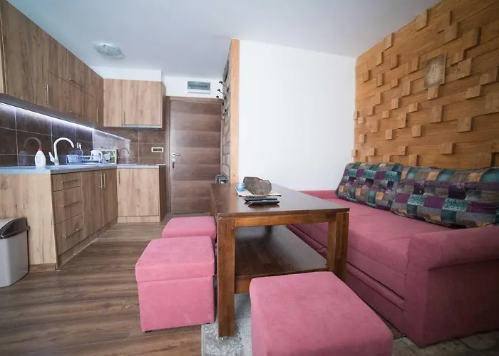 Drugarska Prica-lana Guest house 4*